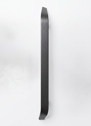 Cooler Master C700M Top Handle – angled view